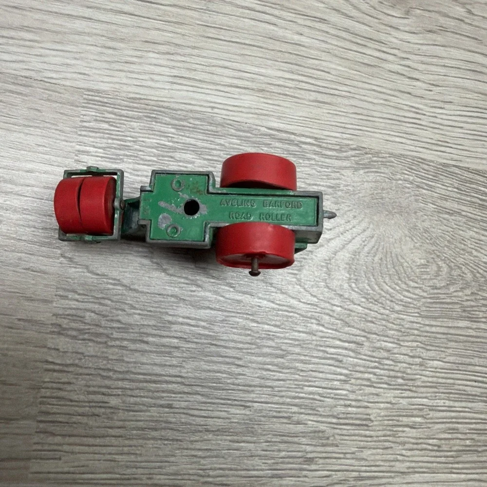 Matchbox Lesney No 6 Ford Pick Up, No 1 Aveling Barford Road Roller, No 62 GSL